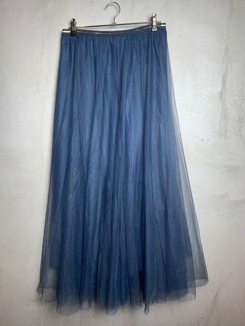 tulle skirt